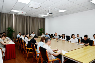 筑牢思想根基 強化作風建設 筑牢思想根基 強化作風建設